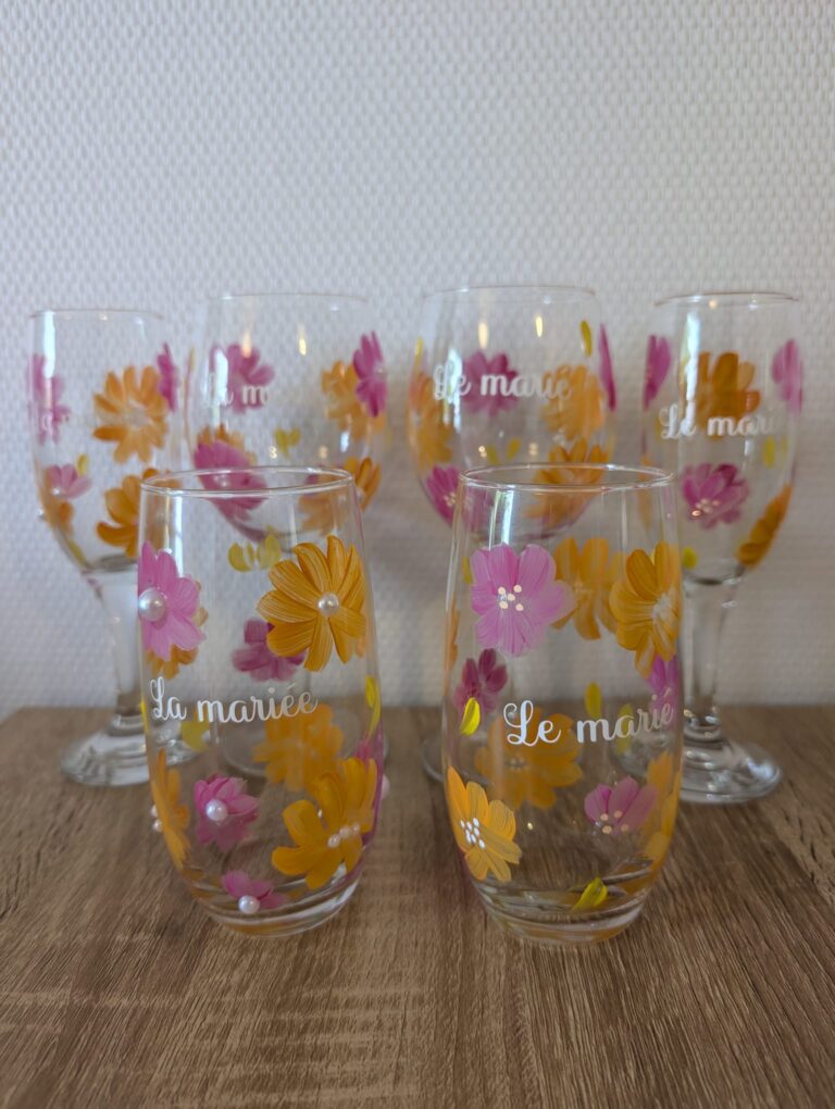 Ensemble de verres personnalisés mariage peints à la main avec fleurs colorées